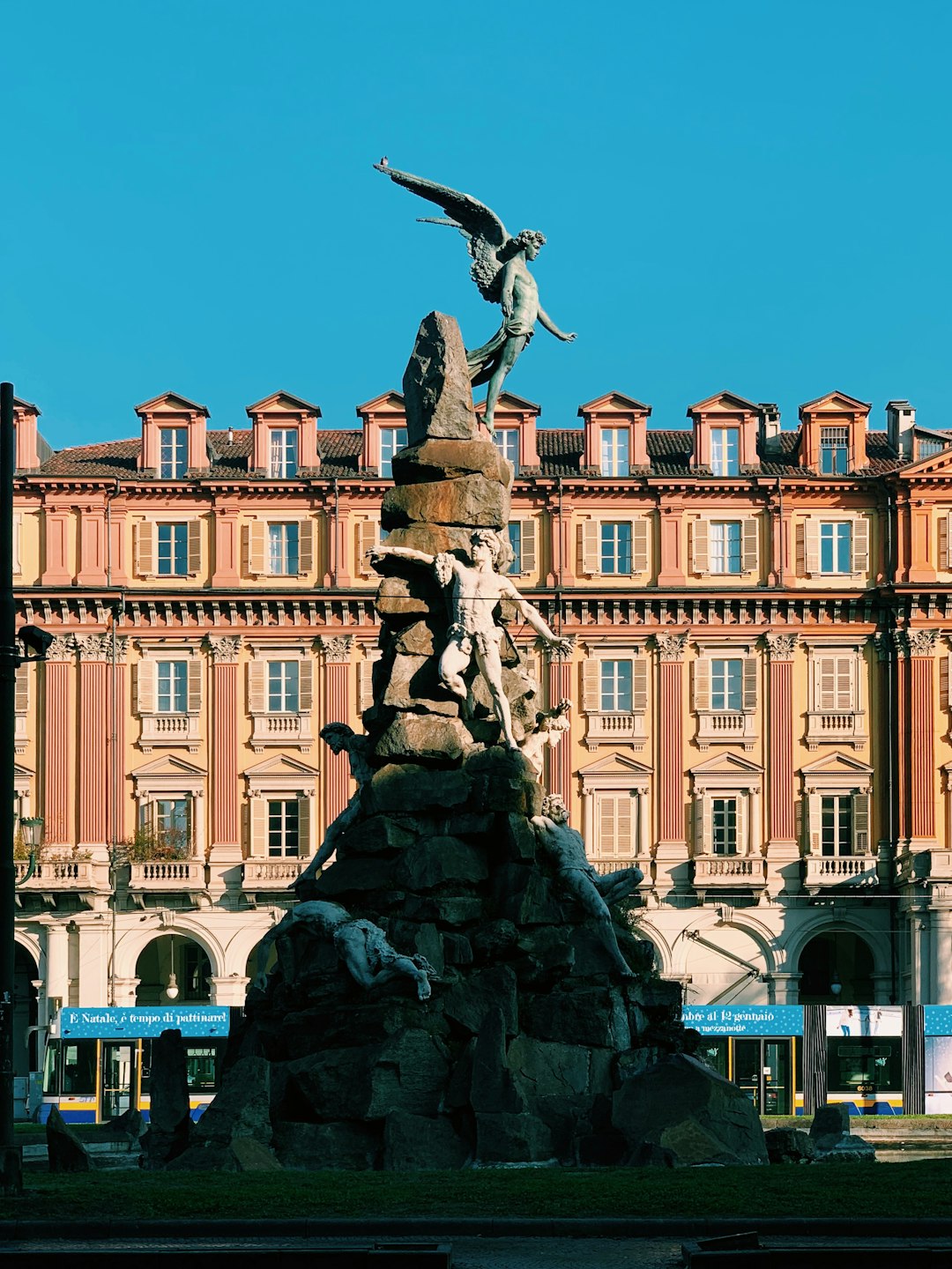 Piazza Statuto, Torino